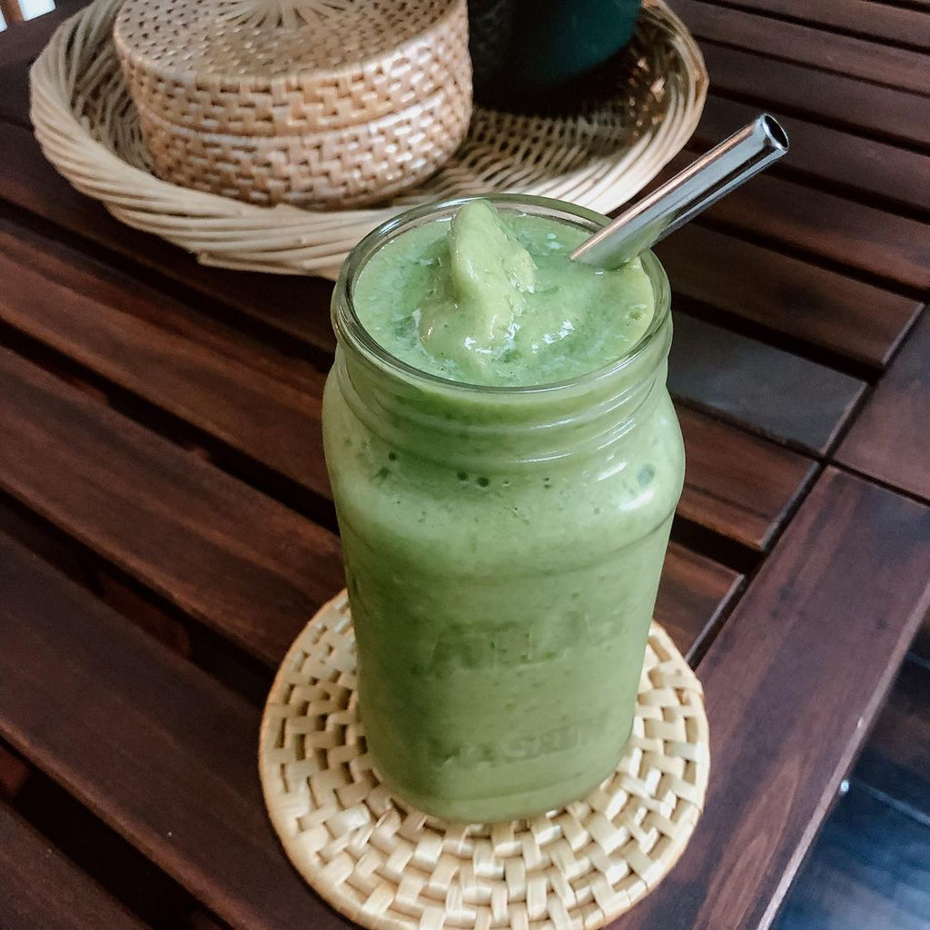 Peaches and Green Smoothie