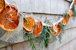 10 Sustainable Christmas Decorations